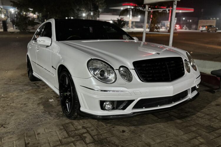 Mercedes Benz E55 AMG